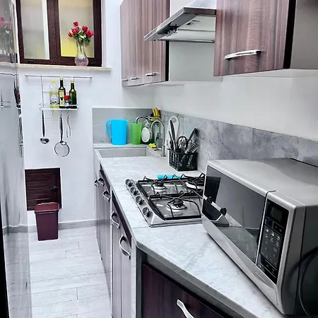 Al Centro N 9 Apartment