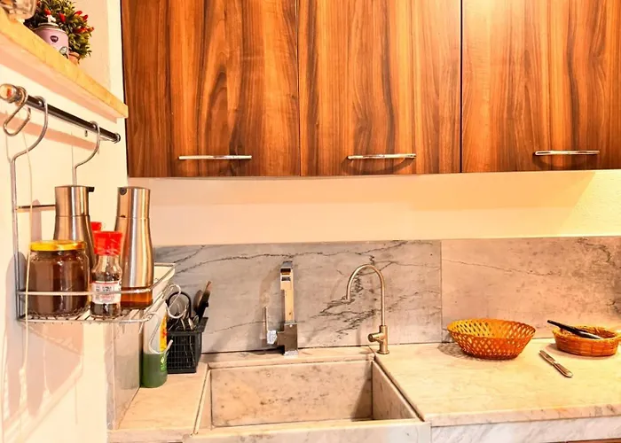 아파트 Al Centro N9 *